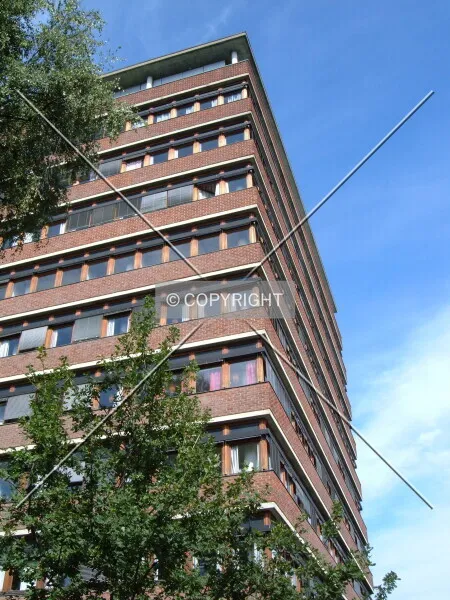 Photo 009-228-846