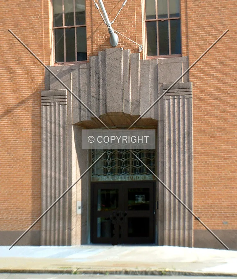 Main entrance on Henry Street from the northwest