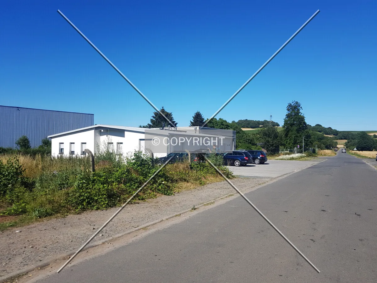 Photo 092-468-277