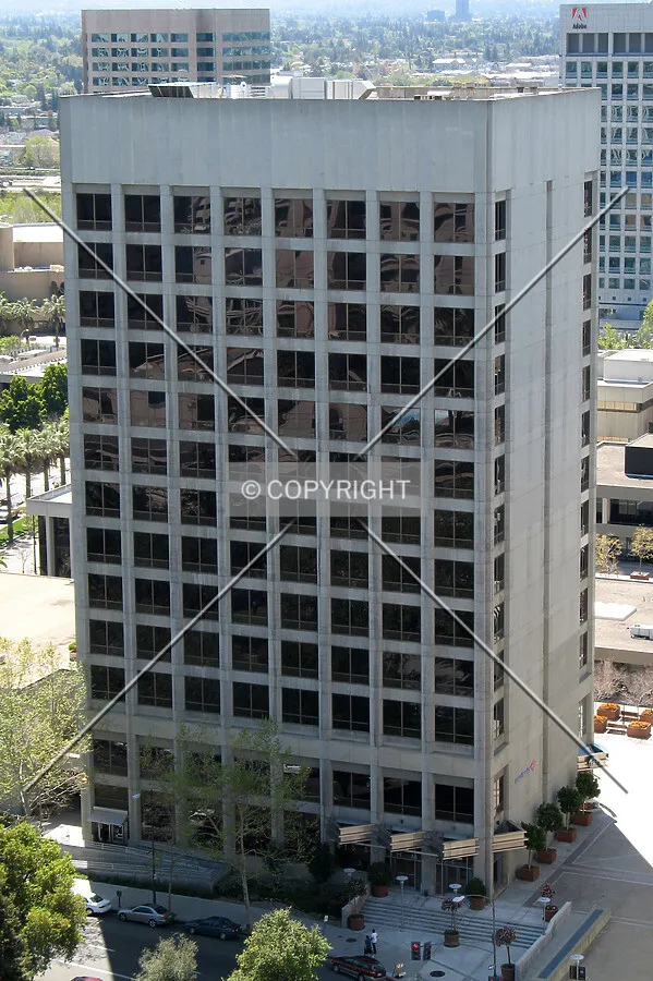 Northeast corner facing South Market Street