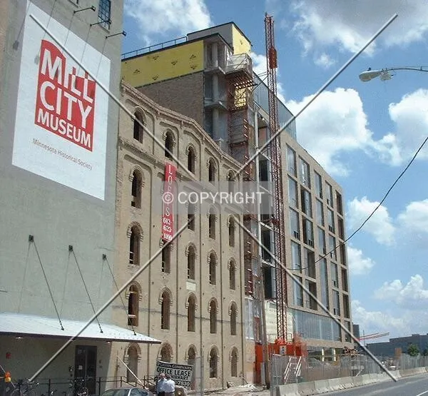 Southwest corner from 2nd Street, Mill City Museum & Original Humboldt Mill in foreground