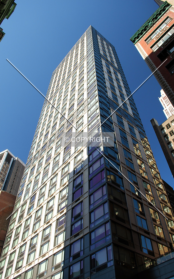 Looking up from West 31st Street