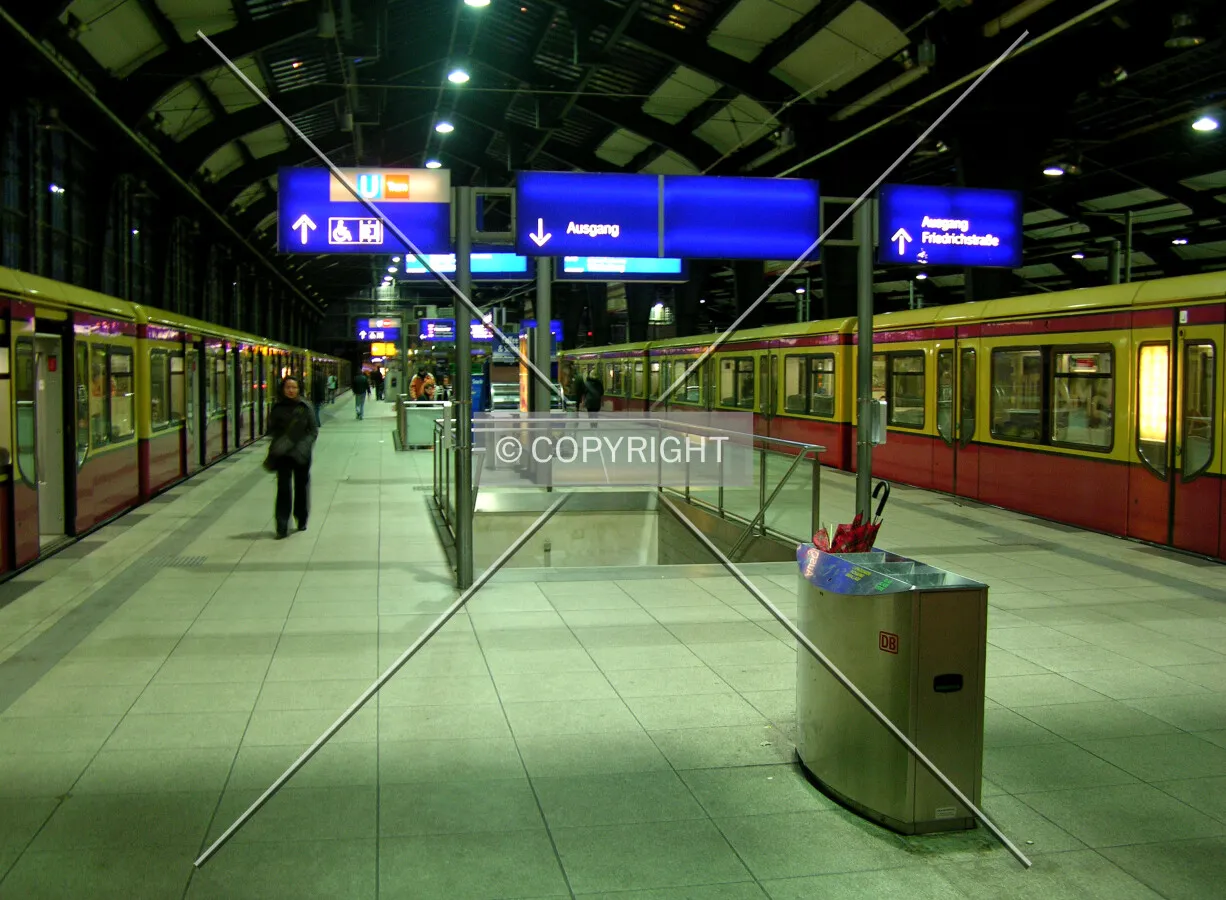 S-Bahn platform