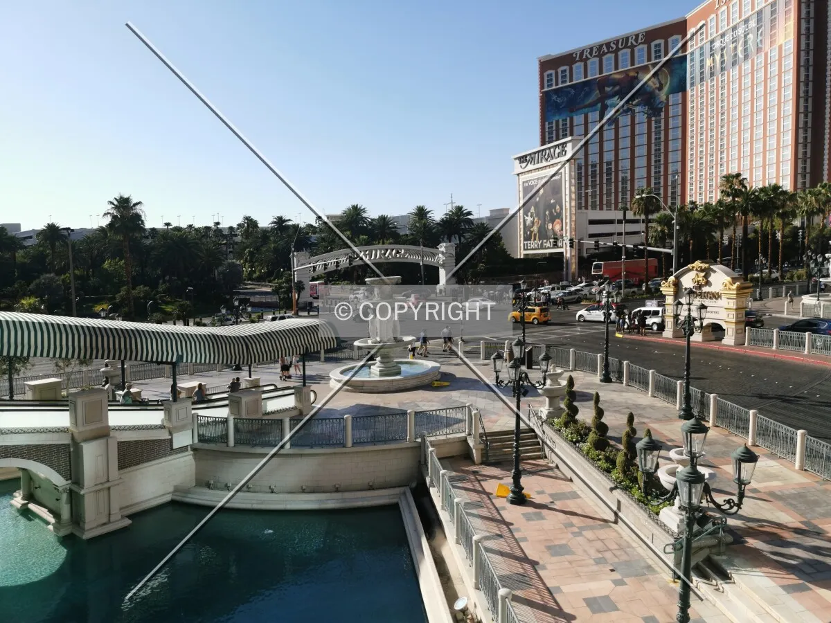 Photo 930-106-558