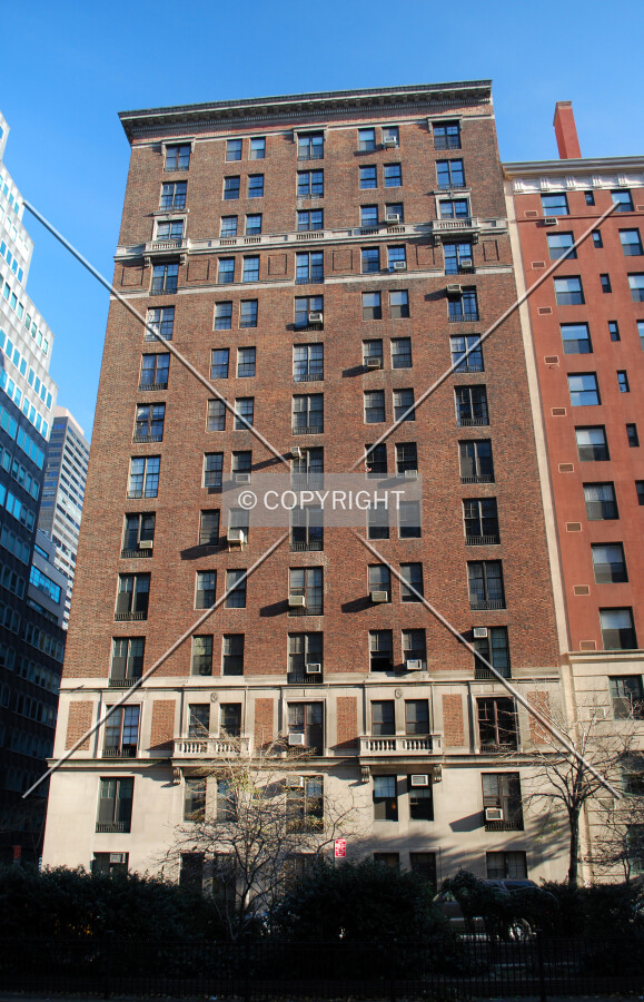 Park Avenue side