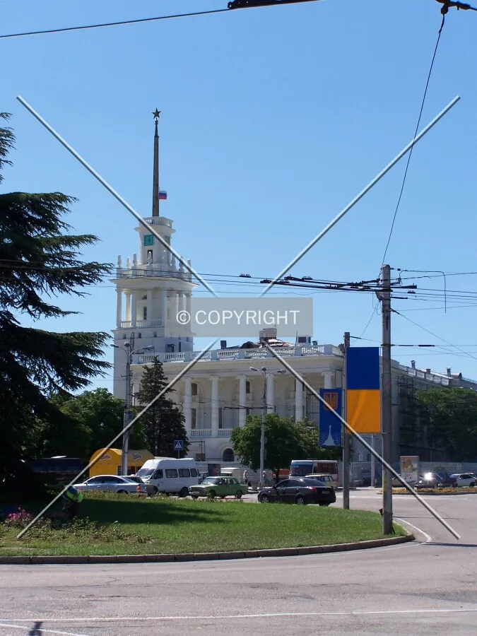 Ouchakova Place
