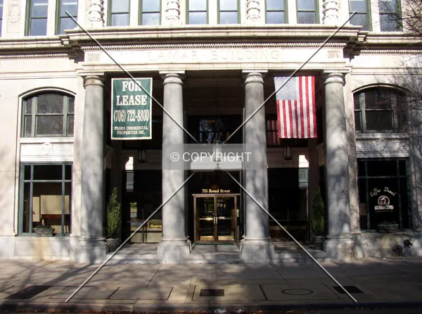 Main entrance off Broad Street