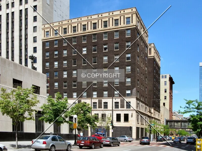 Lowry Apartments