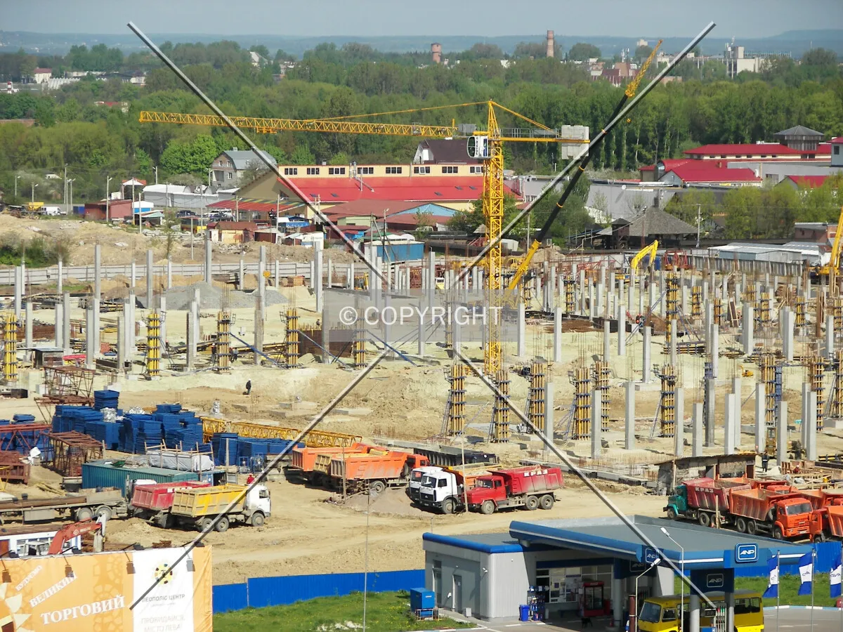 Elevated view of the construction site