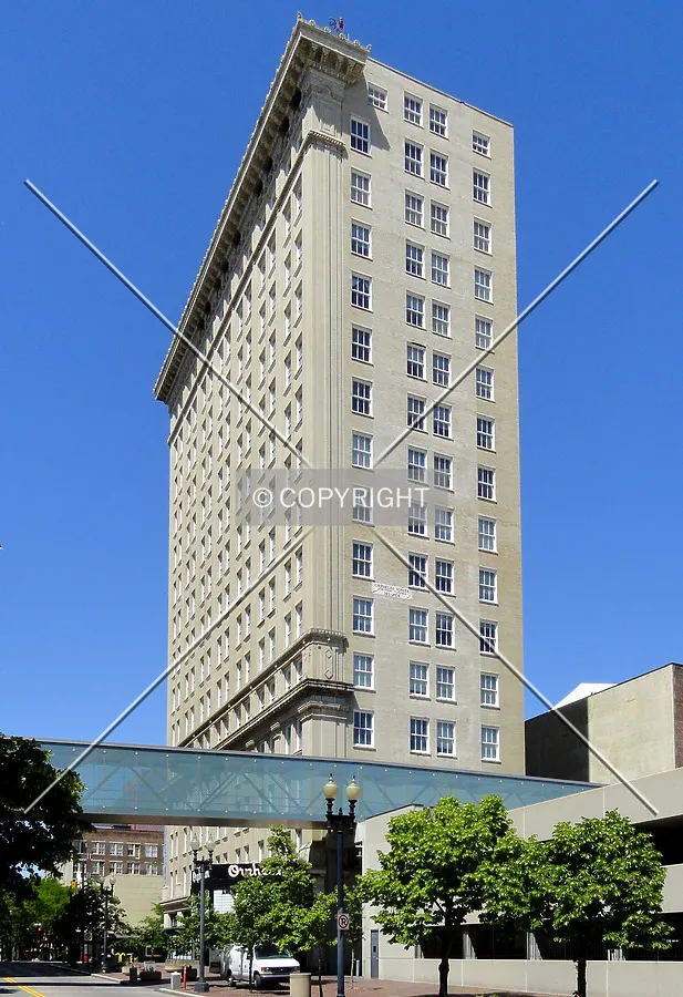 From Howard Street to the south