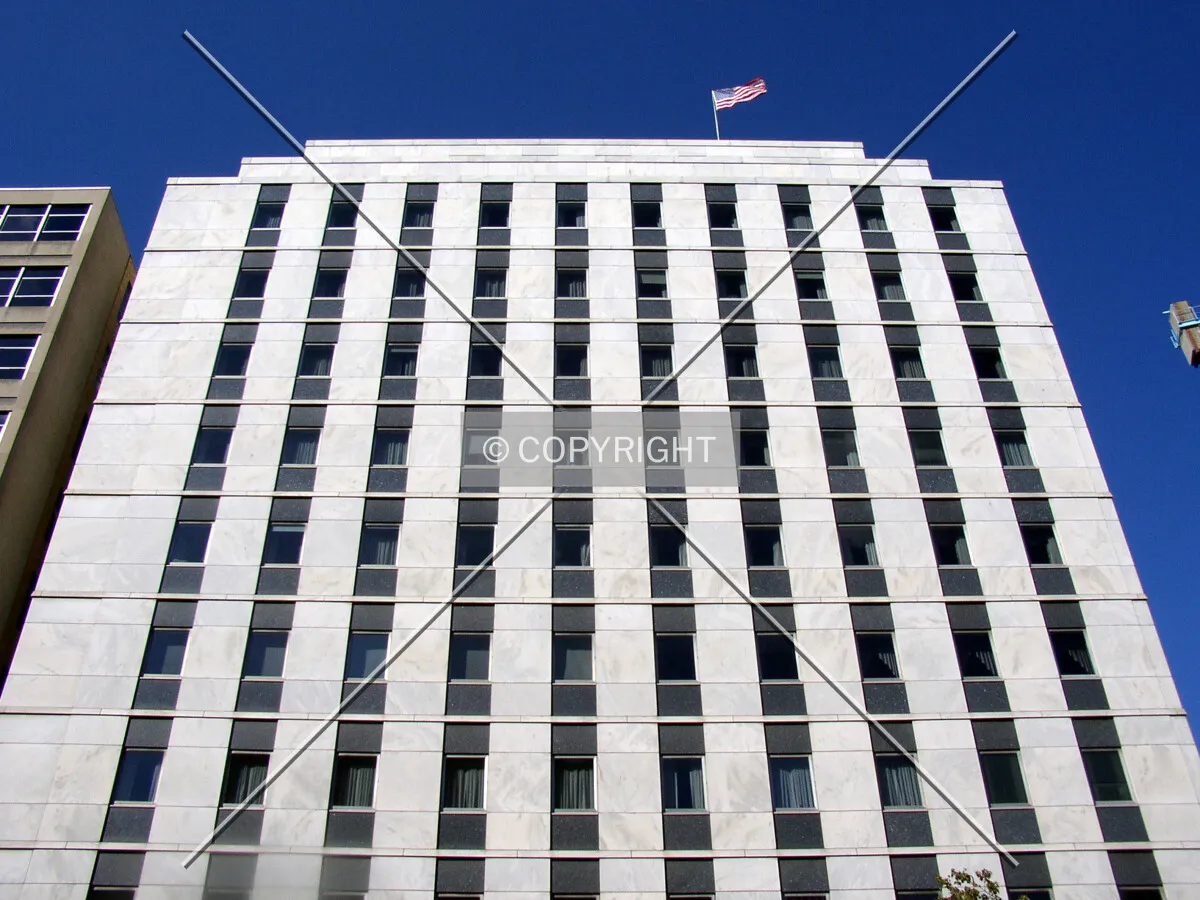Looking up the southern side from H Street