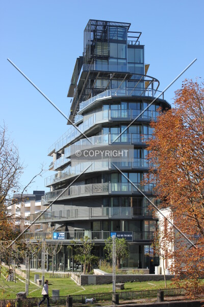 Photo 093-473-685