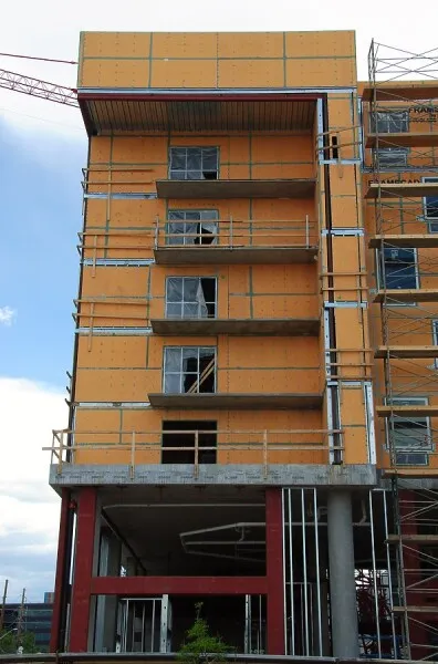 935-032-724