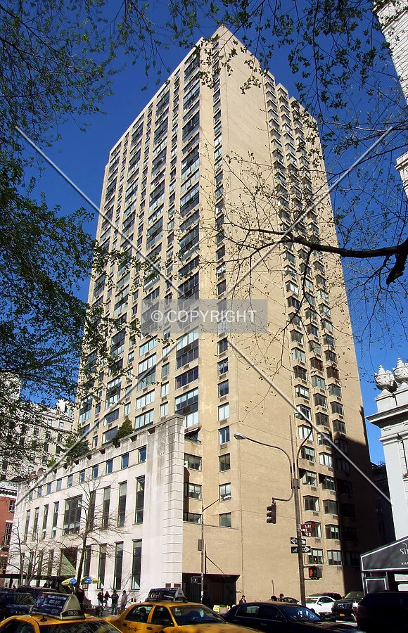 View from the southwest on 5th Avenue