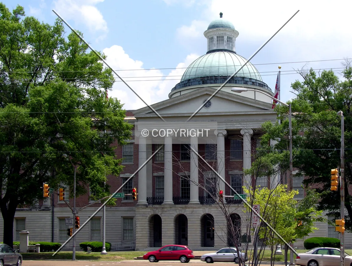 From East Capitol Street to the southwest