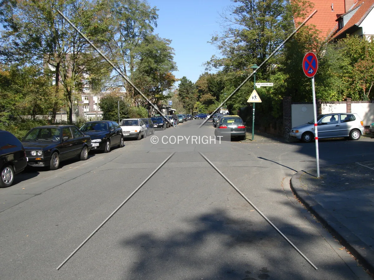 Photo 093-890-221