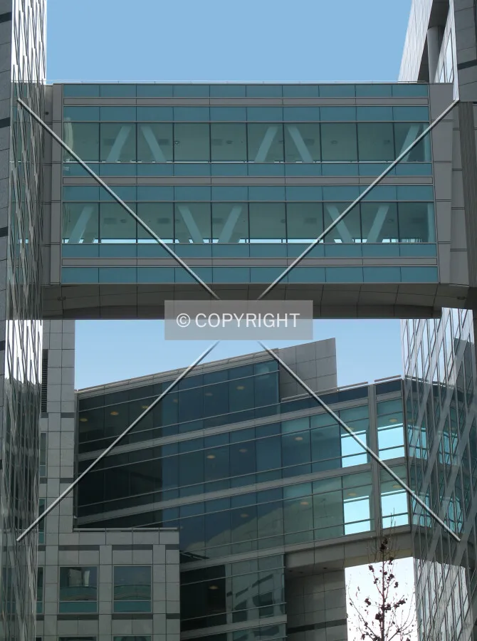Separate skybridges link the West Tower (right) with the East Tower and Almaden Tower