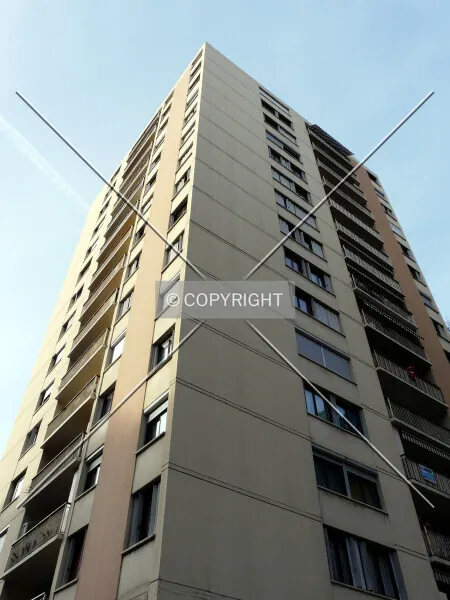 Photo 939-377-622