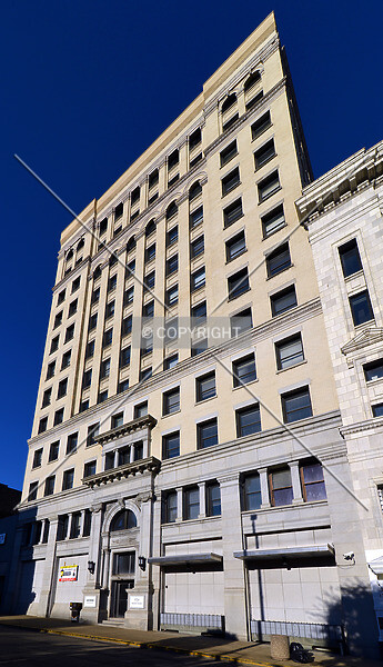 Photo 939-704-856
