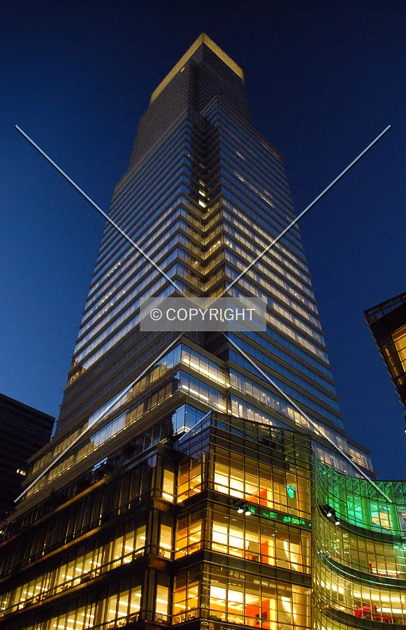 Looking up from East 58th Street
