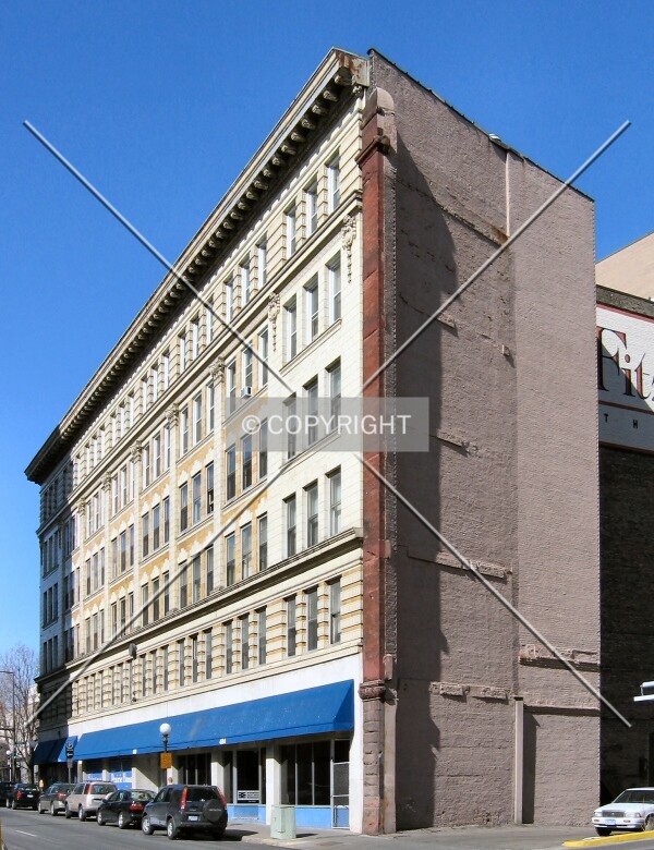 View to the north across Wabasha Street
