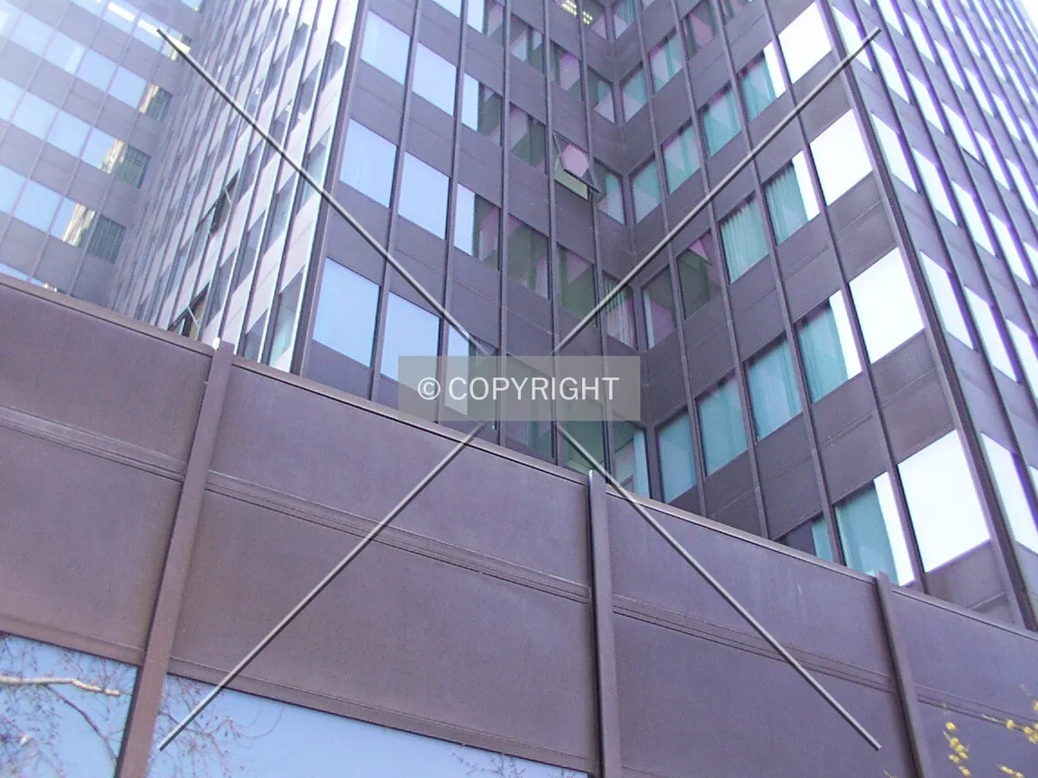 Facade section