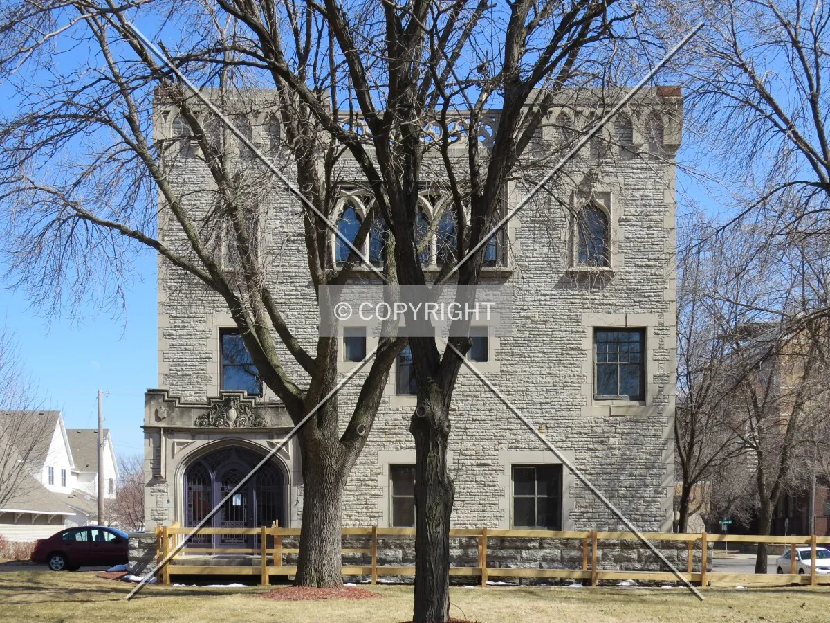 Full front elevation from Park Avenue