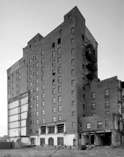 Photo 944-198-217