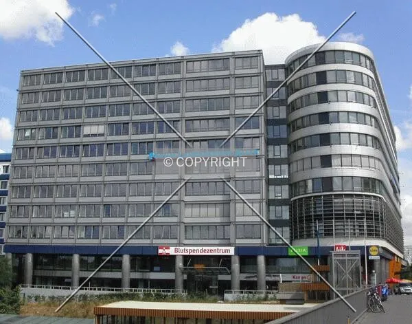 View of the building from Landsberger Allee
