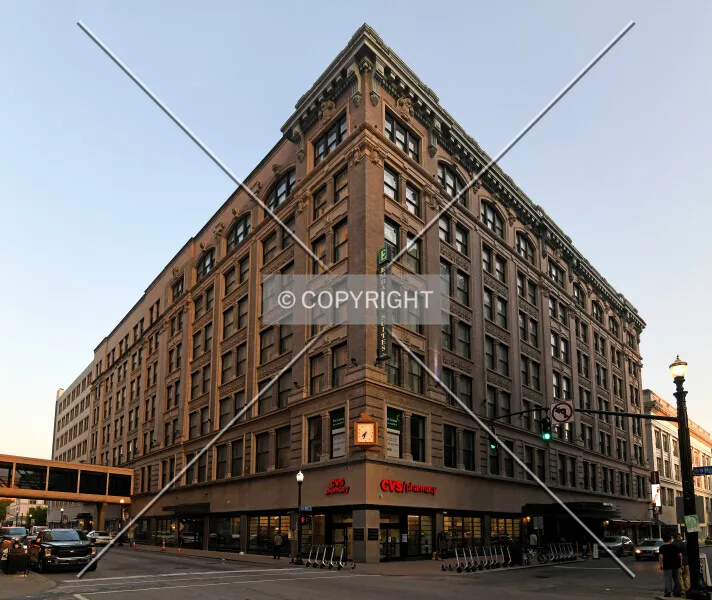 Photo 946-137-010