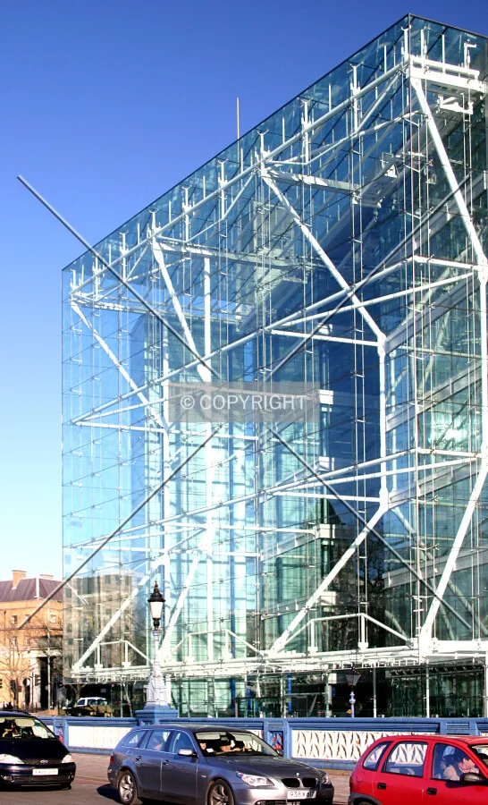 View northeast of the glass façade from Tower Bridge Approach