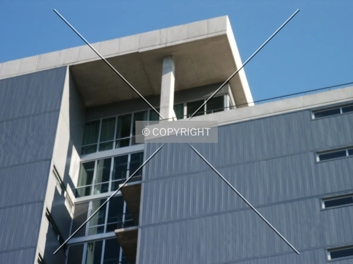 Detail of the roof overhang and the top of the north indent