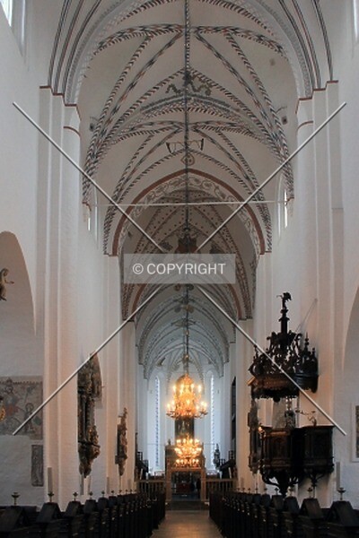 Photo 947-921-584