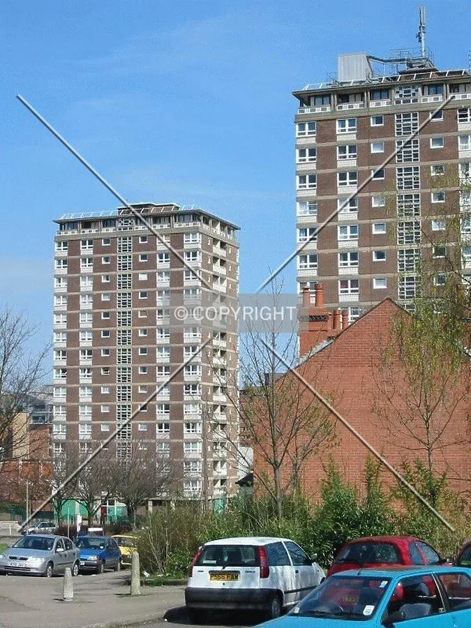 View alongside Gregory (at right)