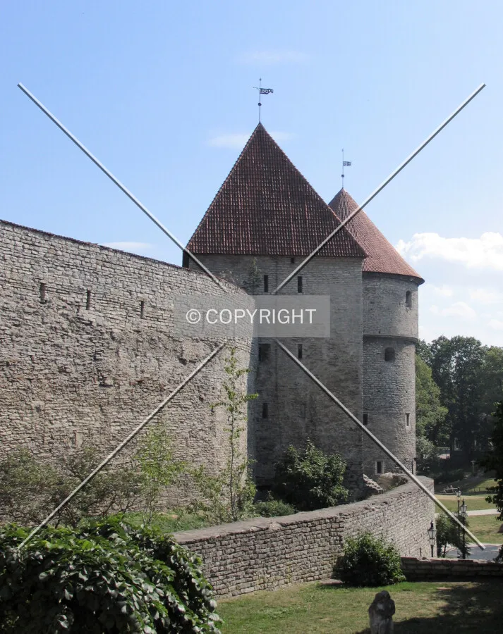 Tallinn town wall