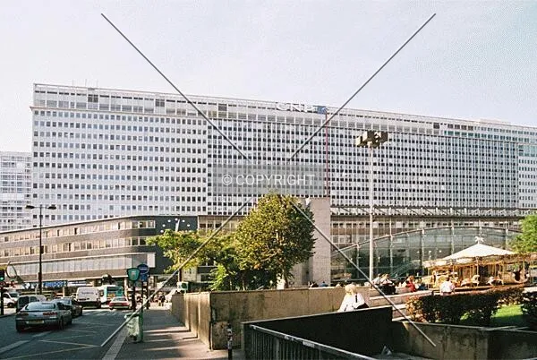 Front view; as seen from Tour Montparnasse