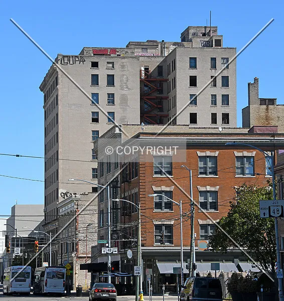 Fidelity Building
