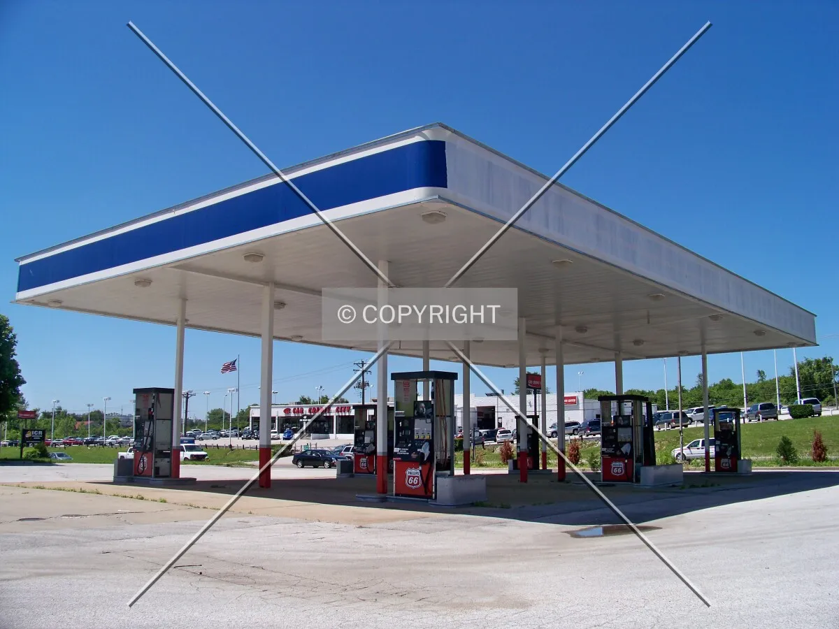 Canopy over the fuel pumps; May 16, 2011