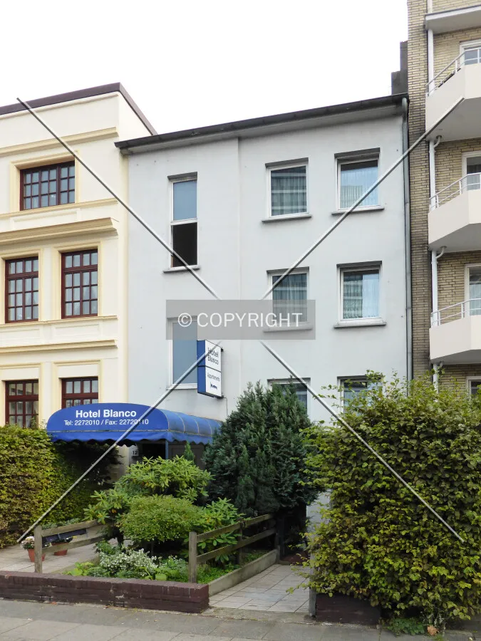 Photo 096-001-709