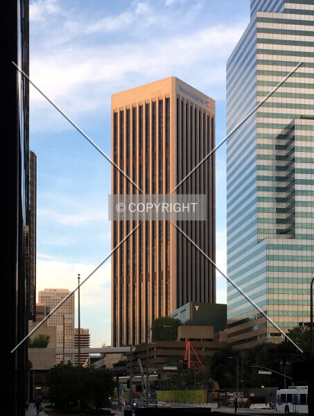 Photo 960-707-917