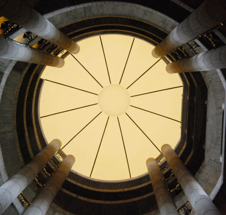 The main dome top from the inside
