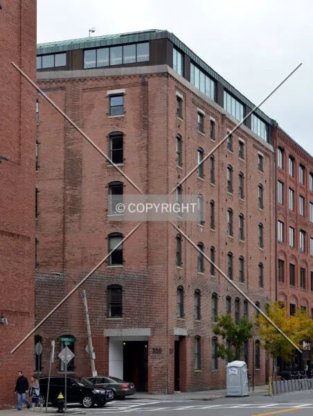 Photo 961-391-296
