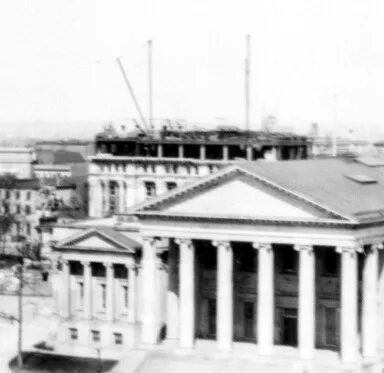 View from the south behind the State Capitol