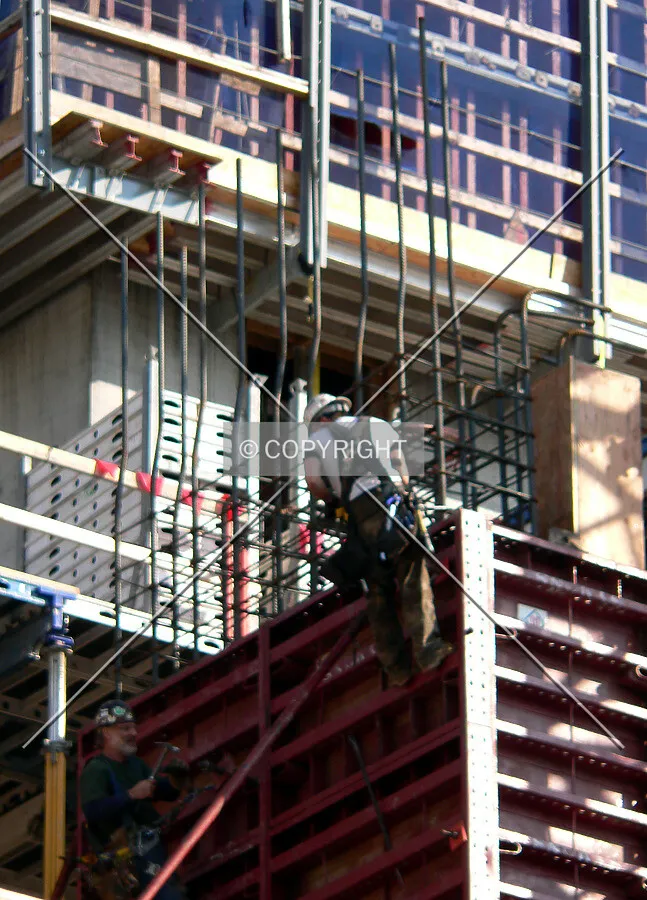 Working on rebar inside of column formwork
