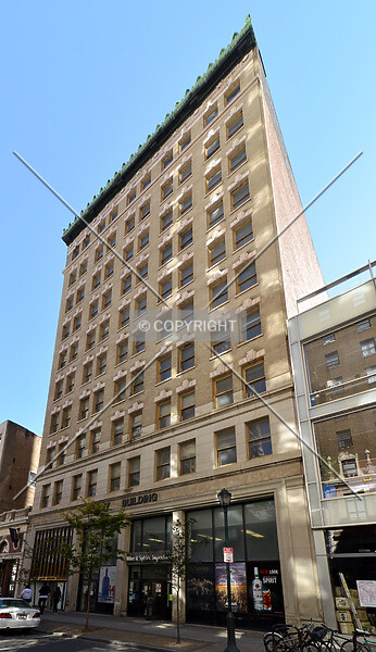 Photo 962-817-719