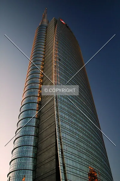 Photo 962-951-888