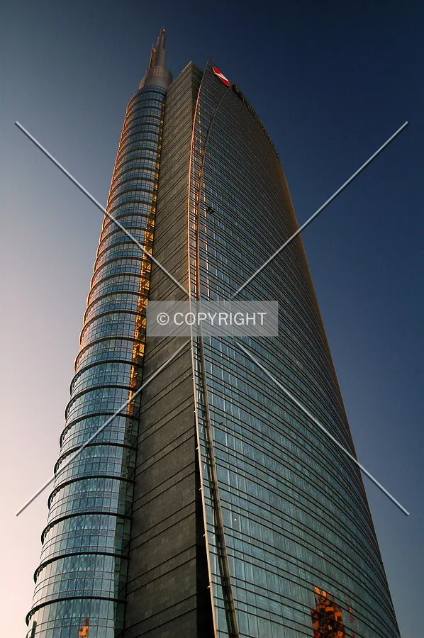 Unicredit Tower