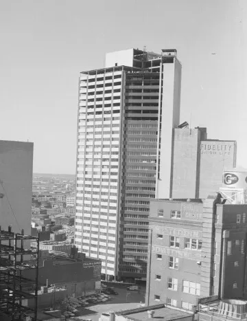 Photo 964-741-332