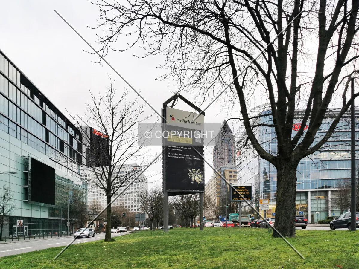 light+building advertisement showing a new date for the fair - which was postponed because of corona virus