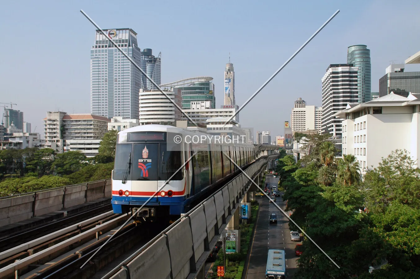 Skytrain passing through Pathum Wan district